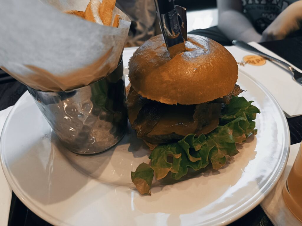 burger in hard rock cafe